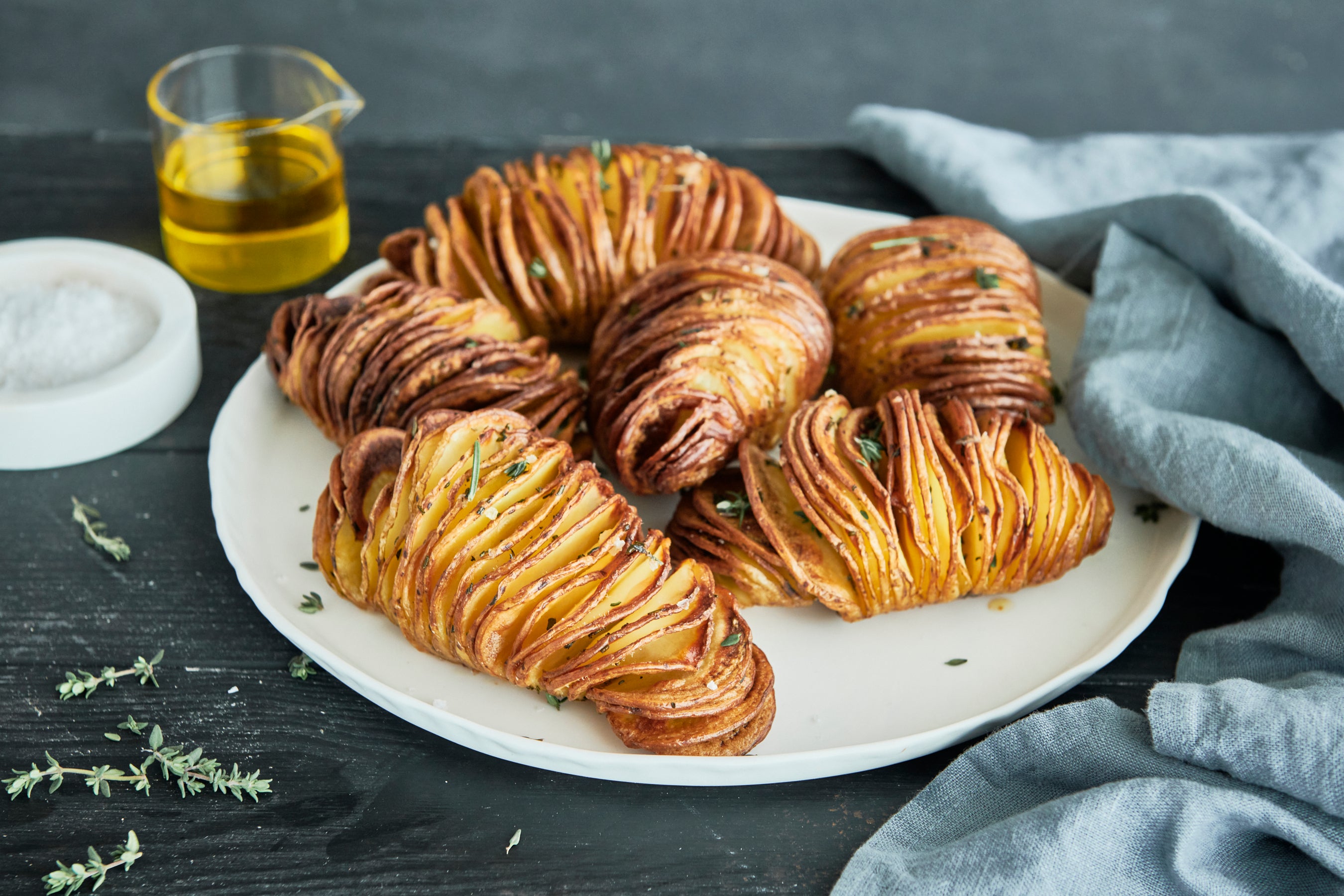 Air Fryer Hassleback Potatoes