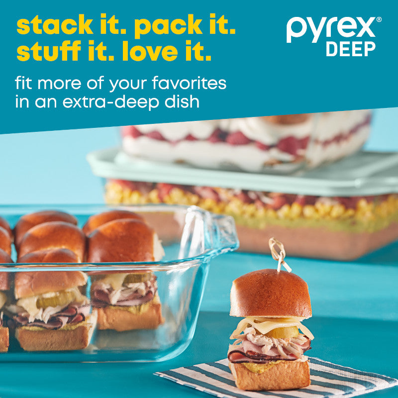 Pyrex® Deep Dish Square Baker with Sage Lid 2.5L